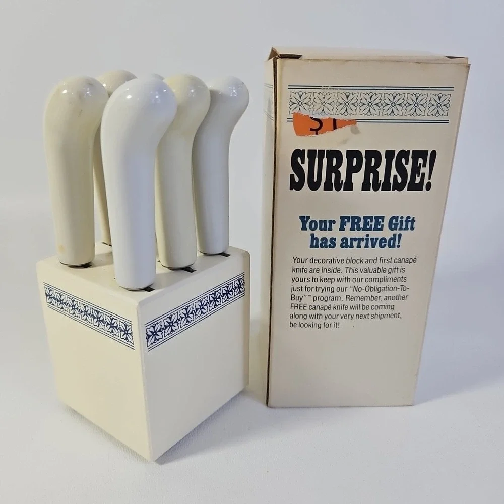 Vtg‎ Avon White And Blue Butter & Cheese Knives Spreader With Knife Block Floral